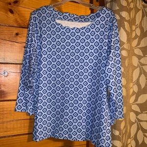 Kim Rogers Tee - Scalloped Neck